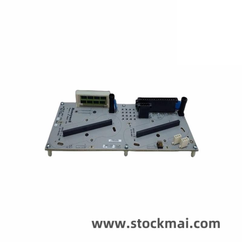 Honeywell CC-TDOB01 Front View