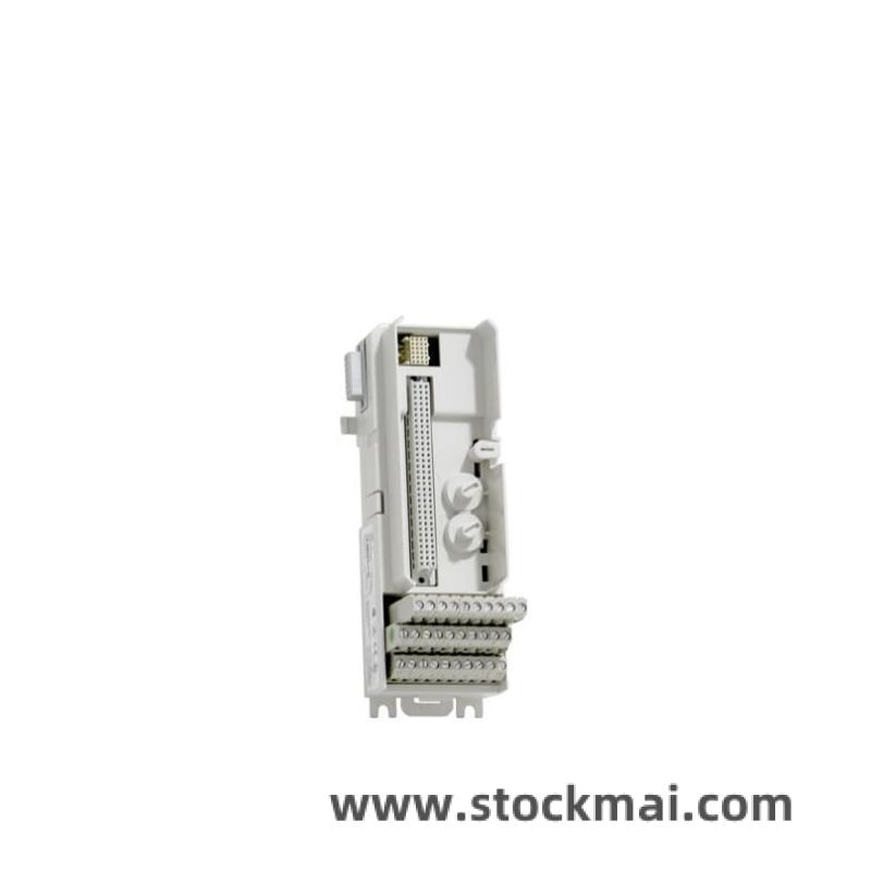 NI PXI-6608 Front View